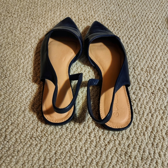 Navy blue slingback pointy flat shoes size 7 - Picture 4 of 5
